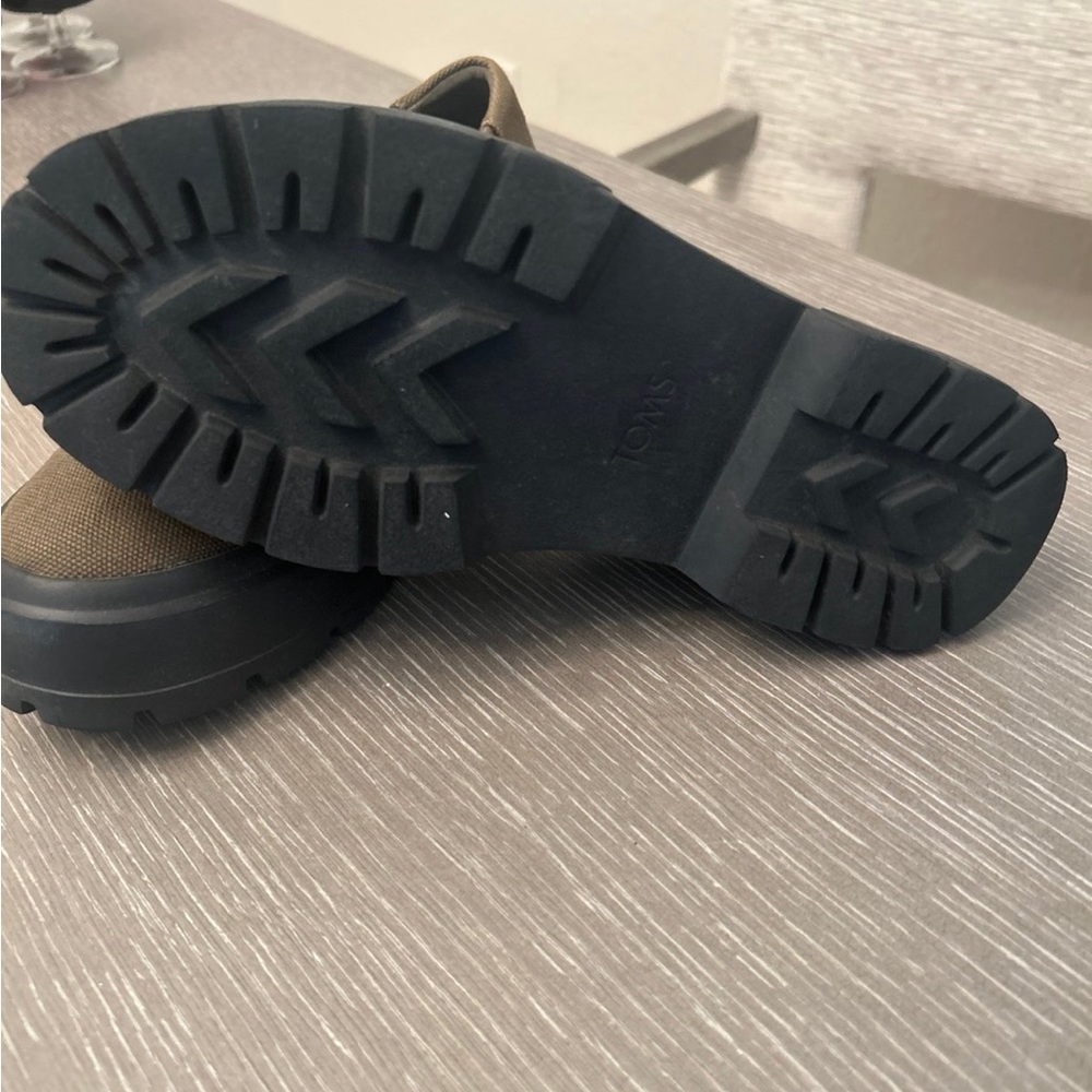 TOMS Comlow Combat Sneaker Ortholi‎ 6.5 - Picture 3 of 5
